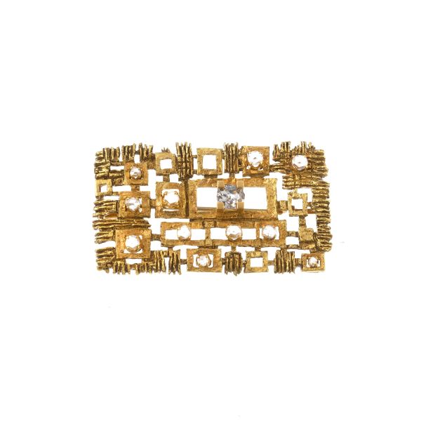 



DIAMOND BROOCH IN 18KT YELLOW GOLD