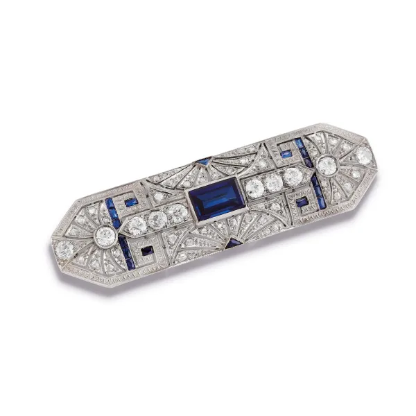 



DIAMOND BROOCH IN 18KT WHITE GOLD