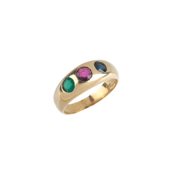 COLOURED STONE RING IN 18KT YELLOW GOLD