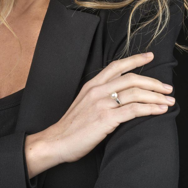 ANELLO CON PERLA