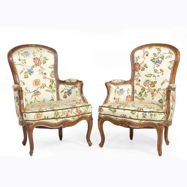 A PAIR OF FRENCH ARMCHAIRS, HALF 18TH CENTURY