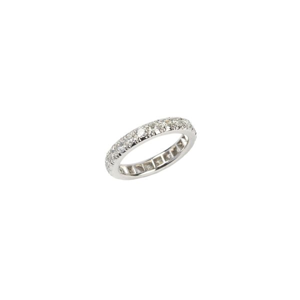 



ETERNITY DIAMOND RING IN 18KT WHITE GOLD