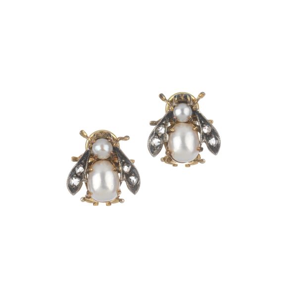 



FLY SHAPED CLIP EARRINGS IN GOLD AND SILVER 