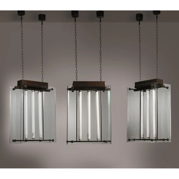 



THREE BIG LANTERNS, METAL STRUCTURE, GLASS LAMPSHADE 