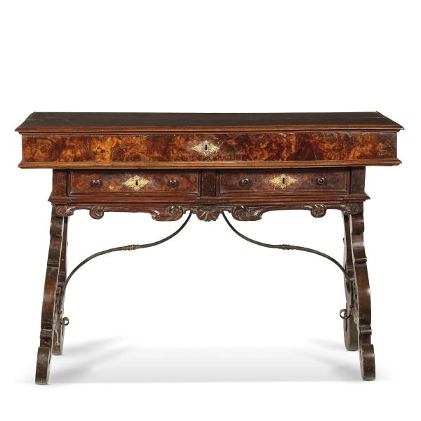 A FLORENTINE WRITING TABLE, 16TH CENTURY