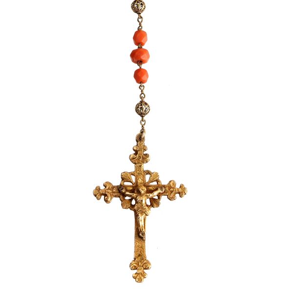 



CORAL NECKLACE IN 18KT YELLOW GOLD WITH A 9KT GOLD CROSS PENDANT