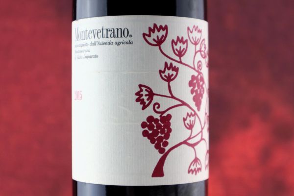 Montevetrano Azienda Agricola Montevetrano di Silvia Imparato 2015