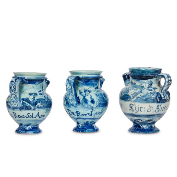 



THREE EWERS, SAVONA, FIRST HALF 18TH CENTURY