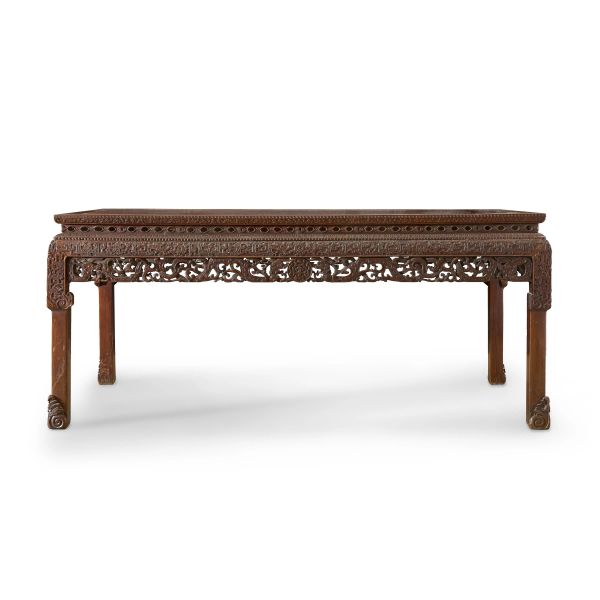 



A HUALI TABLE, CHINA, QING DYNASTY, 18TH CENTURY