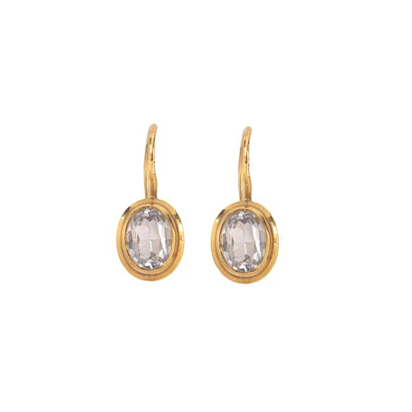 SYNTHETIC STONES PAIR OF EARRINGS IN 18KT YELLOW GOLD