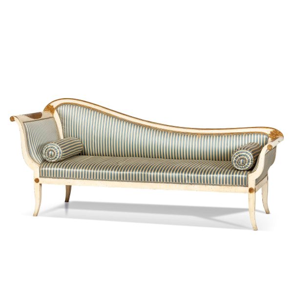 



A TUSCAN DORMEUSE SOFA, LATE 18TH CENTURY