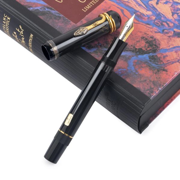 Montblanc - 



RARA MONTBLANC MEISTERST&Uuml;CK AGATHA CHRISTIE SERIE SCRITTORI EDIZIONE LIMITATA PENNA STILOGRAFICA N. 2470/4810 ANNO 1993