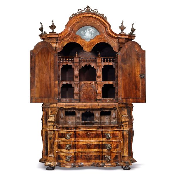 MONUMENTALE BUREAU TRUMEAU, VENETO, SECOLO XVIII