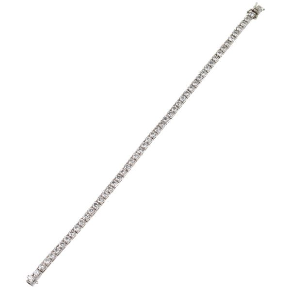 TENNIS DIAMOND BRACELET IN 18KT WHITE GOLD