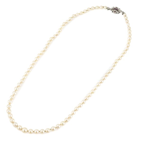 



COLLANA&nbsp; DI PERLE E RUBINI