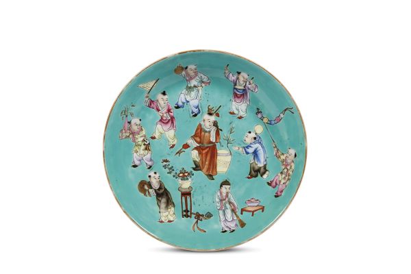 A PLATE, CHINA, REPUBLIC PERIOD, 1912-1949