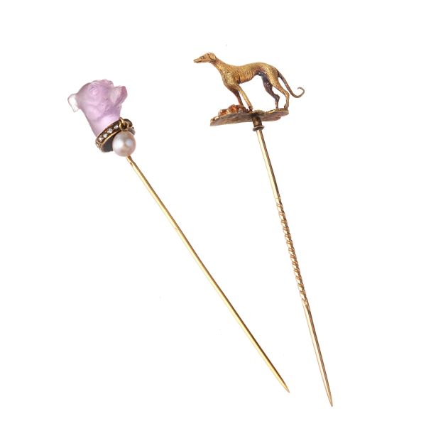 



TWO ANIMALIER PINS IN GOLD