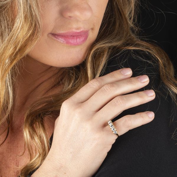 ANELLO CON DIAMANTI