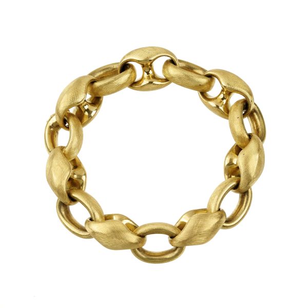 



BRACCIALE A CATENA