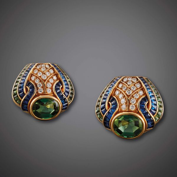 BULGARI PAIO DI ORECCHINI CON PERIDOT ZAFFIRI E DIAMANTI