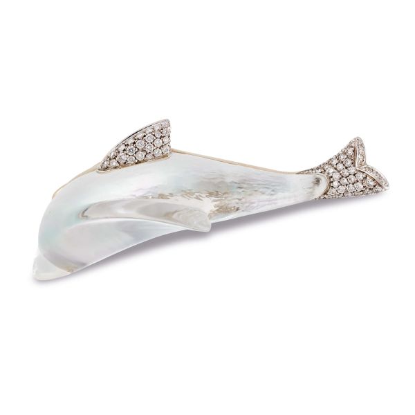 Vhernier - 



VHERNIER DOLPHIN-SHAPED BROOCH IN 18KT TWO TONE GOLD