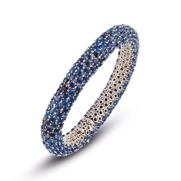 



BRACCIALE TUBOLARE CON ZAFFIRI