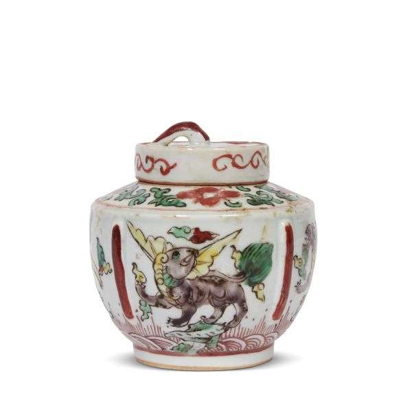 A SMALL JAR, CHINA, QING DYNASTY, 18TH CENTURY
