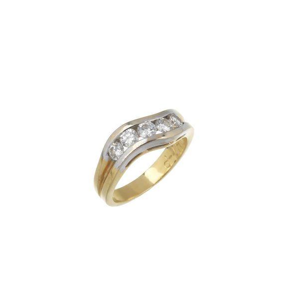 DIAMOND RING IN 18KT TWO TONE GOLD