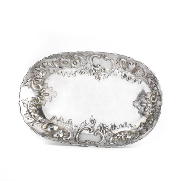 A SILVER TRAY, LONDON, 1807, MARK OF WILLIAM FRISBEE