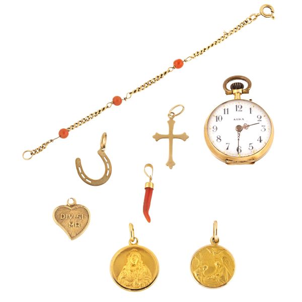 



OROLOGIO DA TASCA, CIONDOLI, BRACCIALE