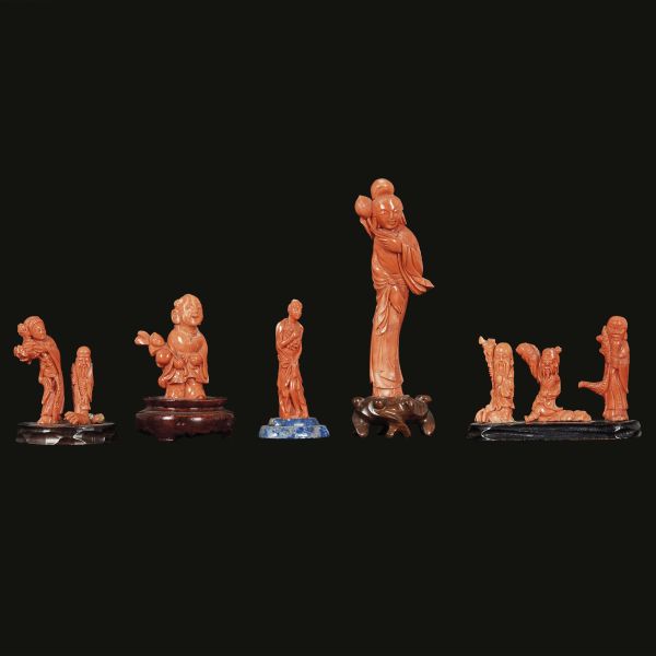 



A COLLECTION OF CORAL FIGURINES, CHINA, 19TH-20TH CENTURY