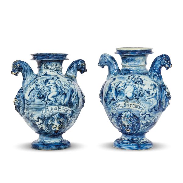 A PAIR OF HYDRIAS (STAGNONI), SAVONA, LATE 17TH CENTURY