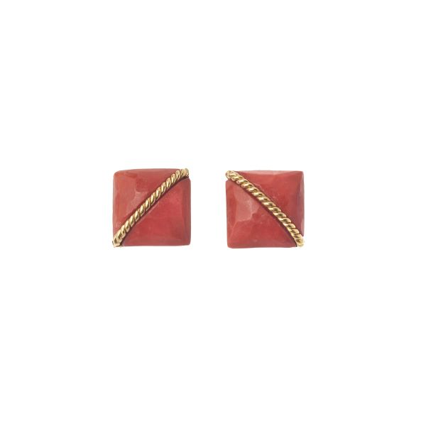 



CORAL EARRINGS IN 18KT YELLOW GOLD