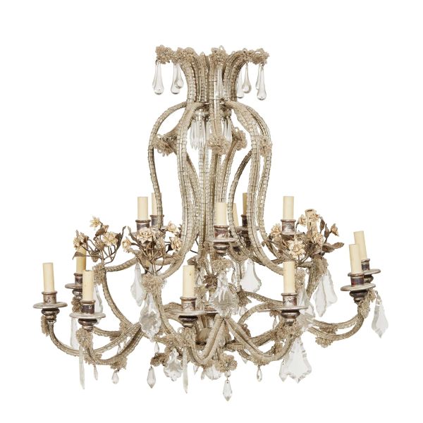 A NORTHERN ITALY CHANDELIER, 19TH CENTURY