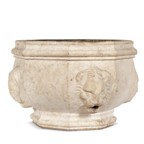 A FOUNTAIN BASIN, UMBRIA OR TUSCANY, LATE 14TH CENTURY 