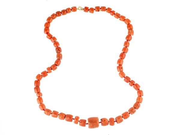      COLLANA DI CORALLO 