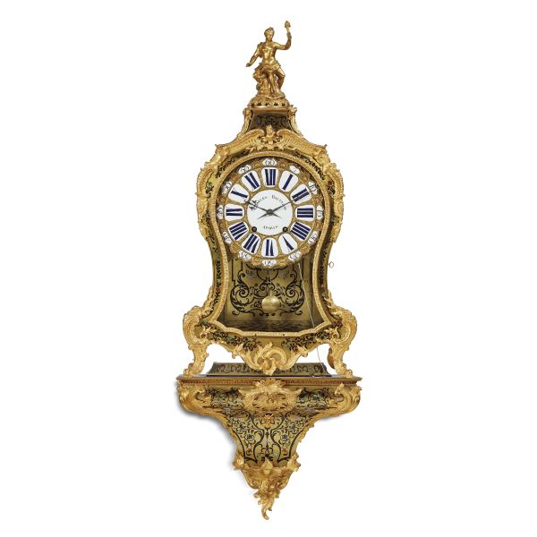 A FRENCH CARTEL CLOCK, 18TH CENTURY