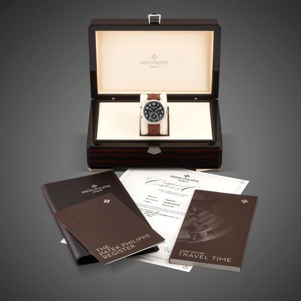 PATEK PHILIPPE REF. 5524G-001 PILOT TRAVEL TIME N. 59638XX/60965XX ANNO 2016