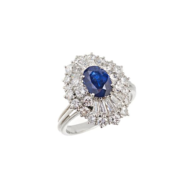SAPPHIRE AND DIAMOND RING IN 18KT WHITE GOLD