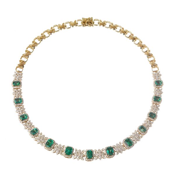 



EMERALD AND DIAMOND NECKLACE IN 14KT GOLD