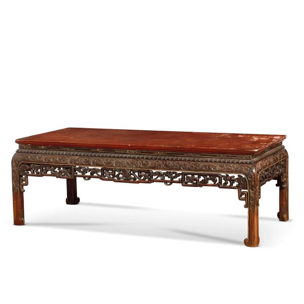 



WOODEN COFFEE TABLE, CHINA, 20TH CENTURY
