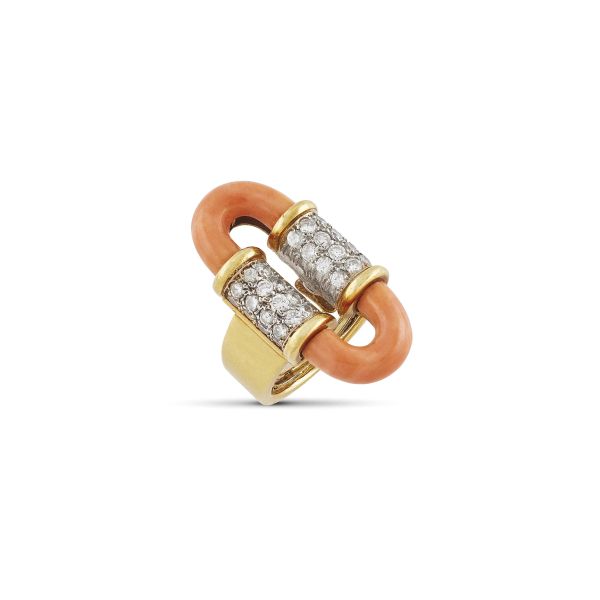 CORAL AND DIAMOND BAND RING IN 18KT TWO TONE GOLD