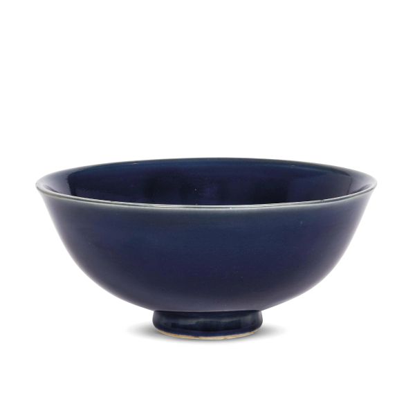 A BOWL, CHINA, QING DYNASTY, 19TH CENTURY