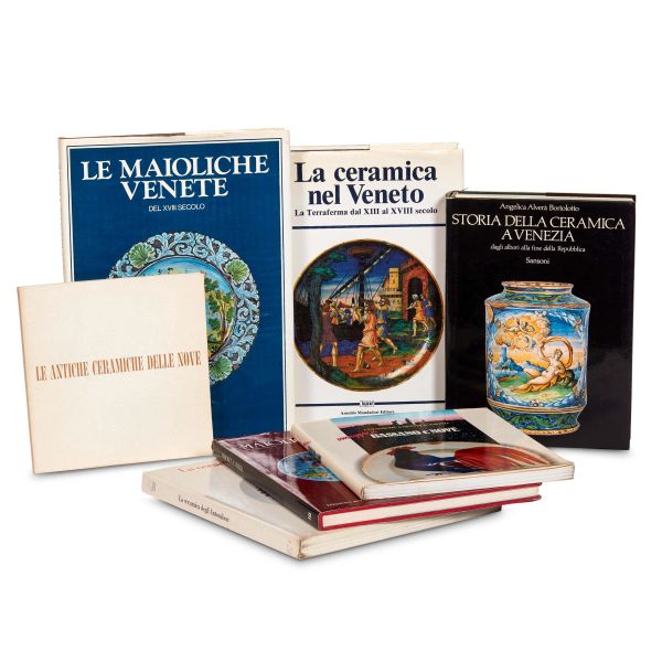



MAIOLICA. VENETO. Lot of seven books
