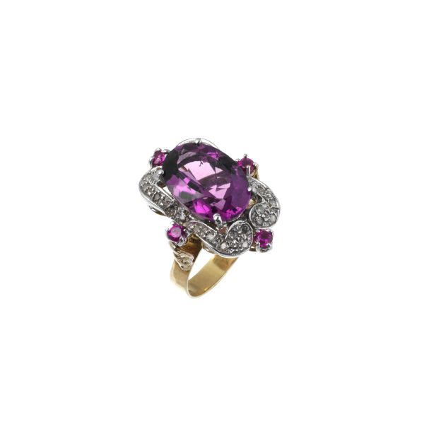 AMETHYST AND DIAMOND RING IN GOLD AND SILVER