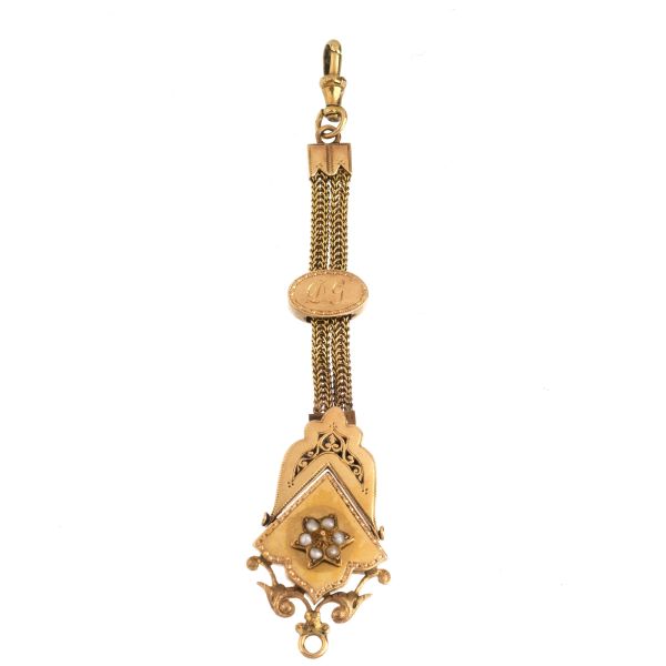 PENDANT IN 14KT GOLD WITH MICROBEAD