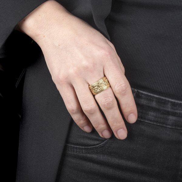 ANELLO AD AMPIA FASCIA