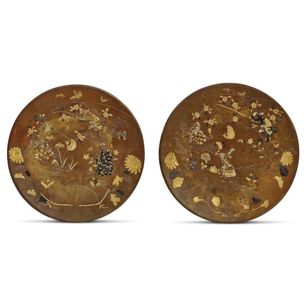 A PAIR OF PLATES, JAPAN, MEIJI PERIOD, 19TH-20TH CENTURY