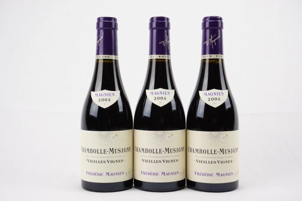      Chambolle-Musigny Vieilles Vignes Fr&eacute;d&eacute;ric Magnien 2005 
