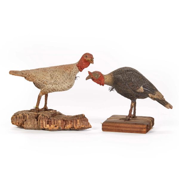 



A PAIR OF TURKEYS, NAPLES, 18TH/19TH CENTURY